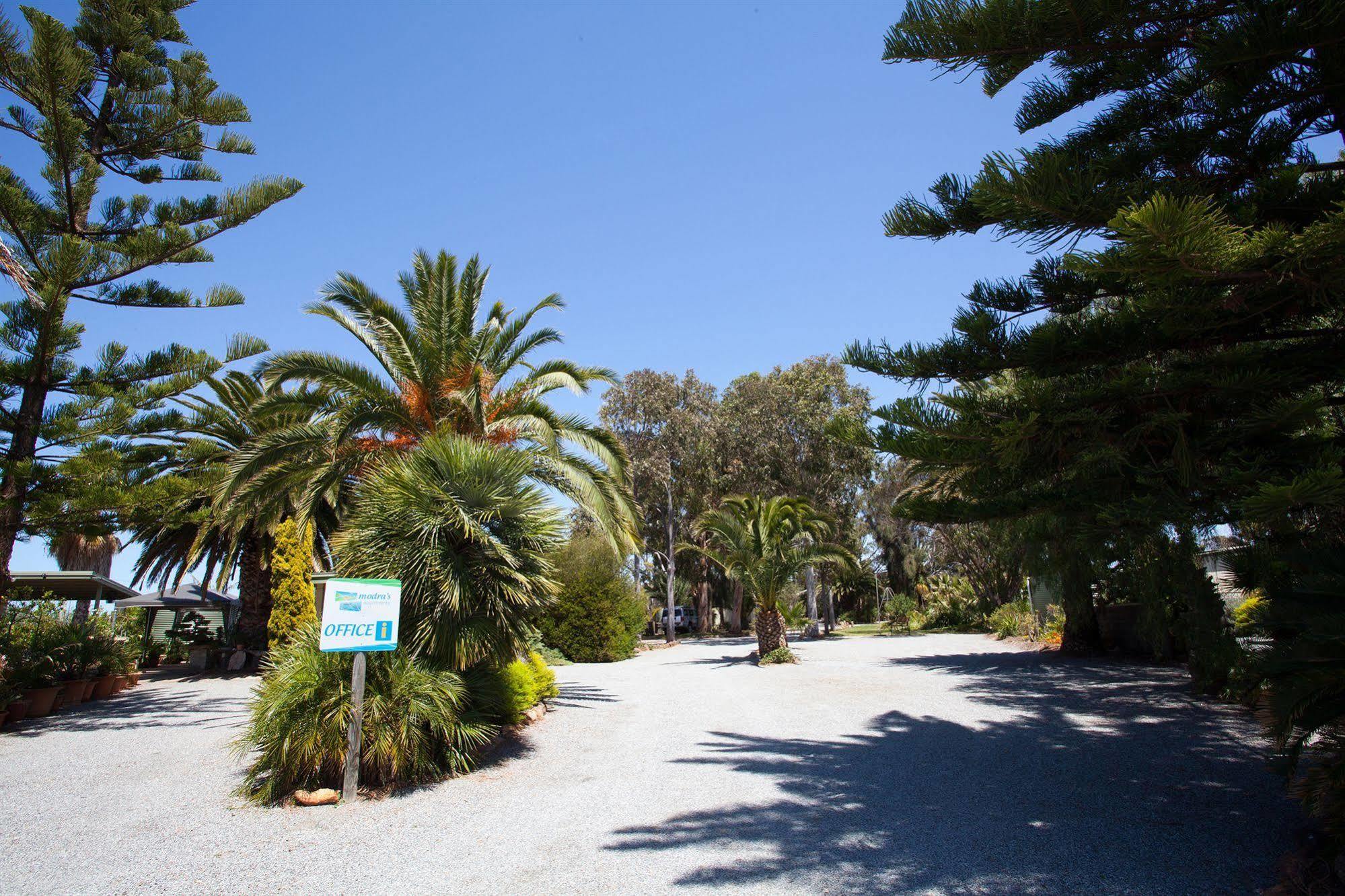 Modra'S Apartments Tumby Bay Dış mekan fotoğraf